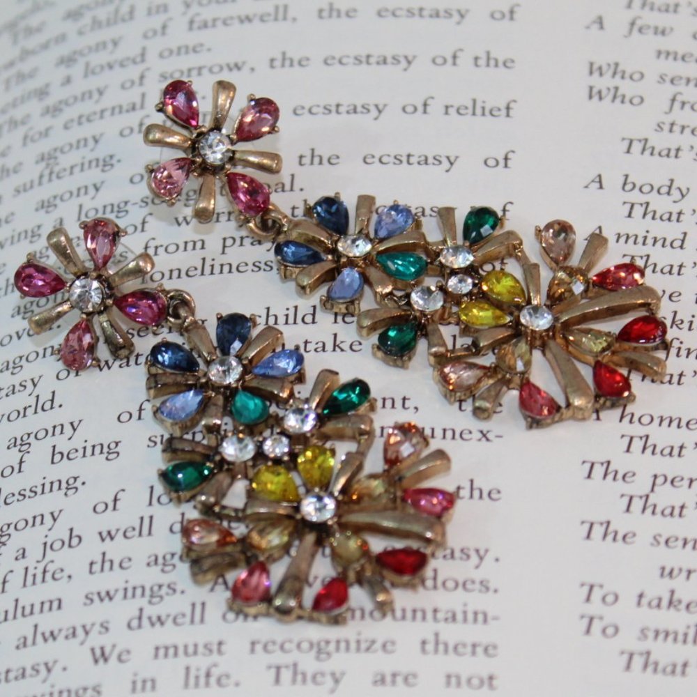 Rainbow Dangling Vtg Inspired Earrings UNIQUE New